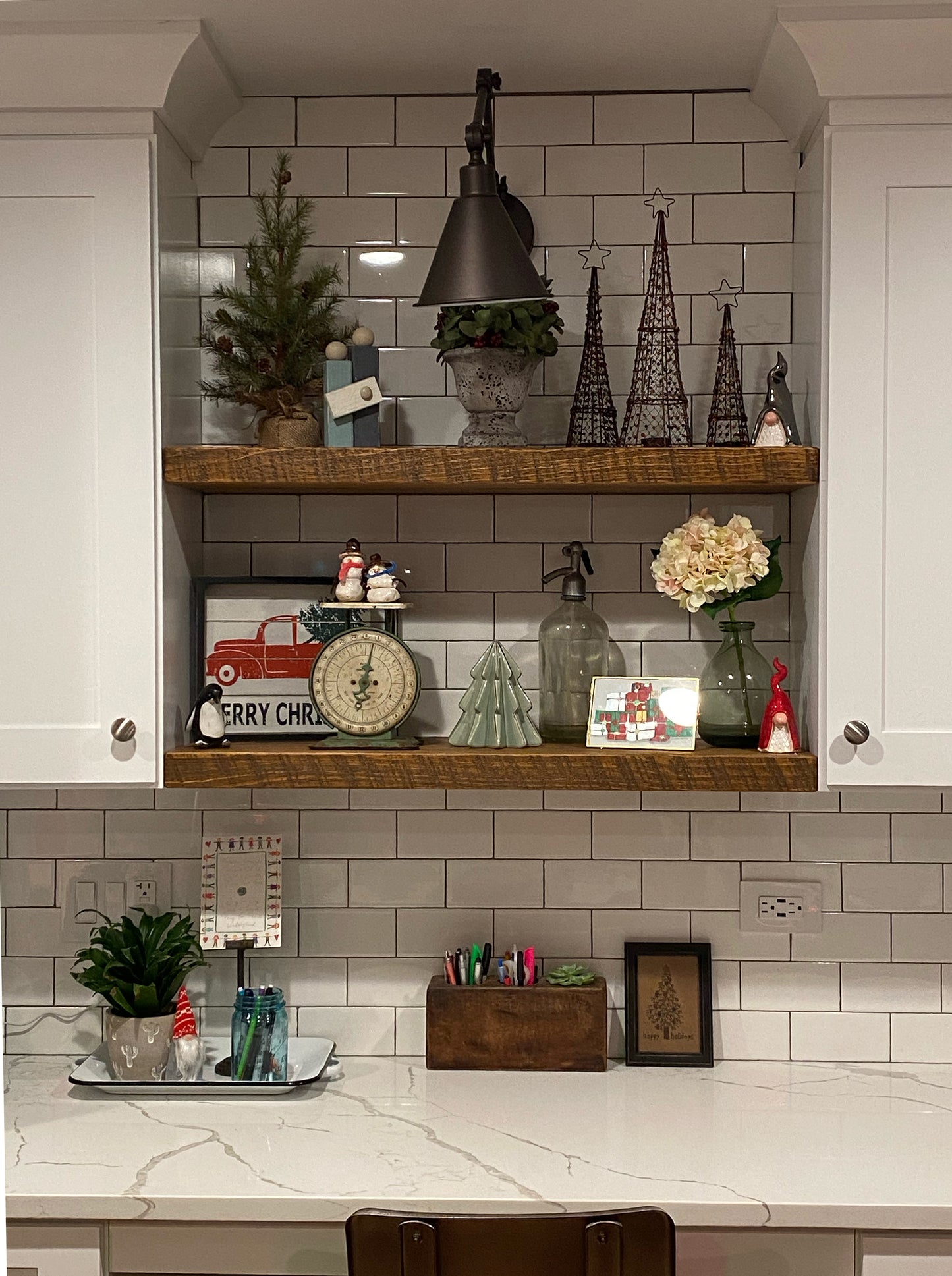 Standard Floating Shelf – 2” Thick, 9” Deep