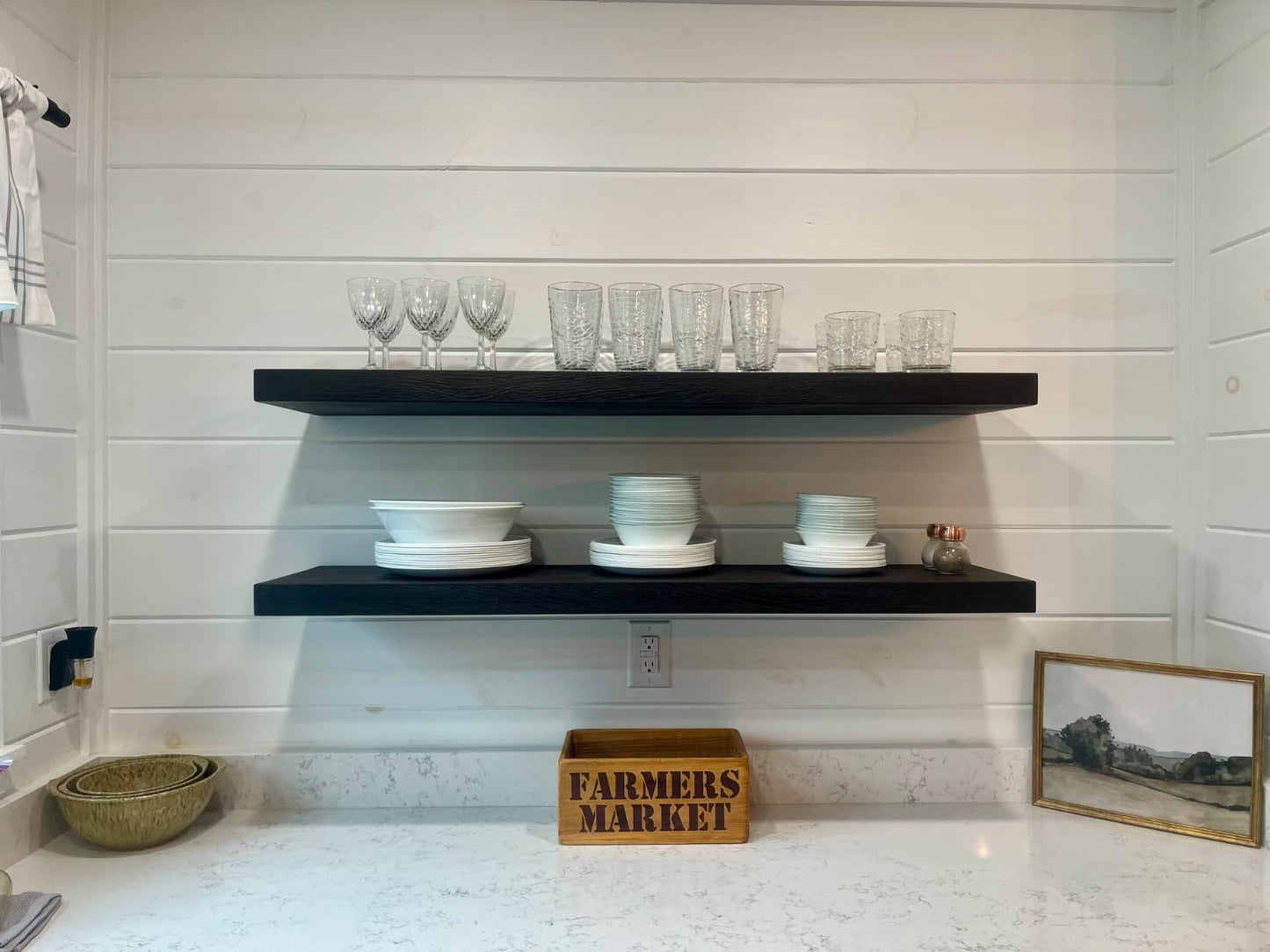 Standard Floating Shelf – 2” Thick, 9” Deep