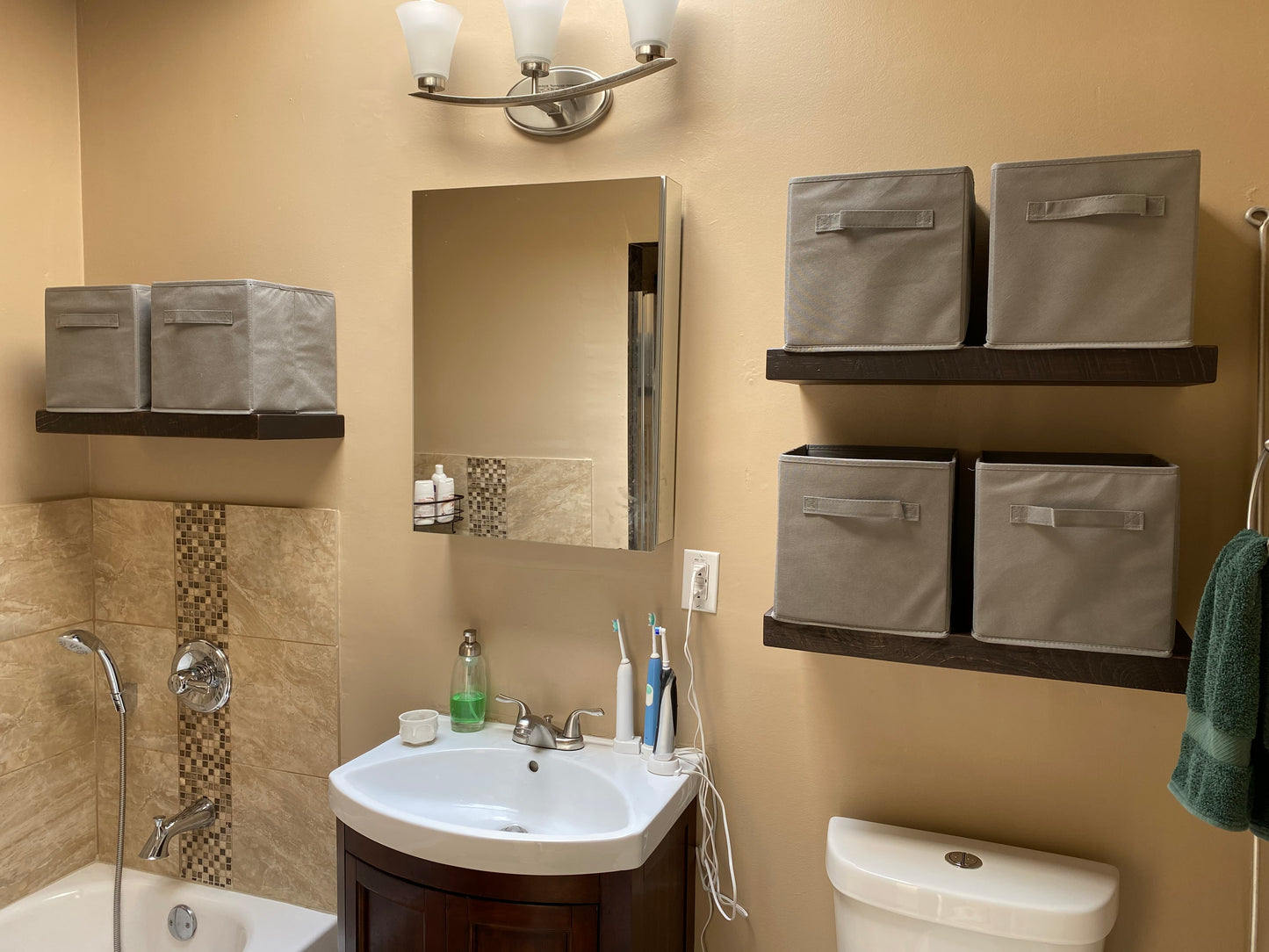 Standard Floating Shelf – 2” Thick, 9” Deep